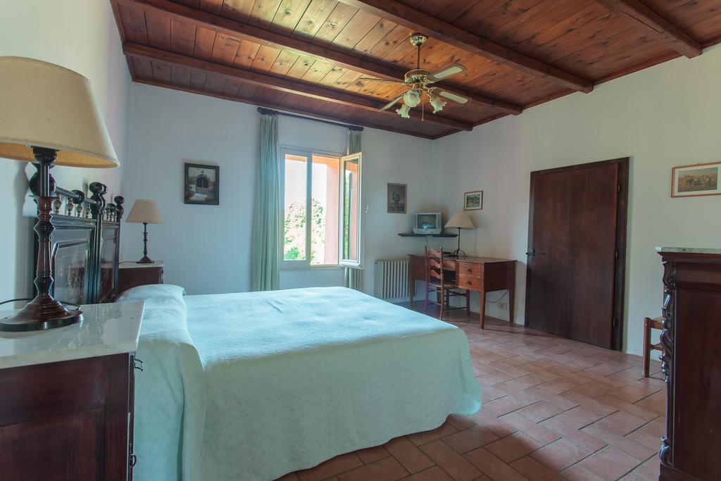 포를리 Agriturismo Il Pettirosso 게스트하우스 외부 사진